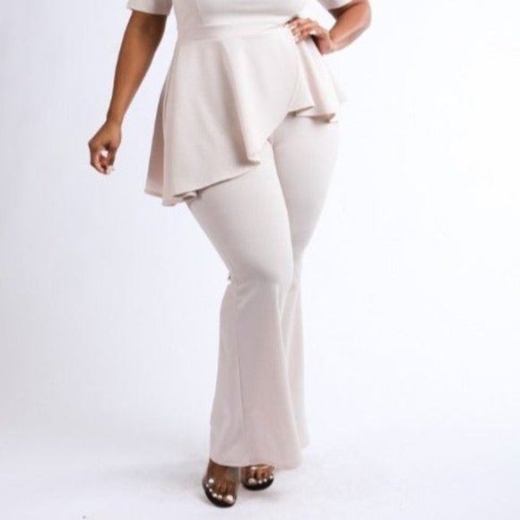 Sweetheart of a Pantsuit - Picture 3 of 5